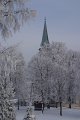 Kościół parafilany w Paszkówce zimą (1)